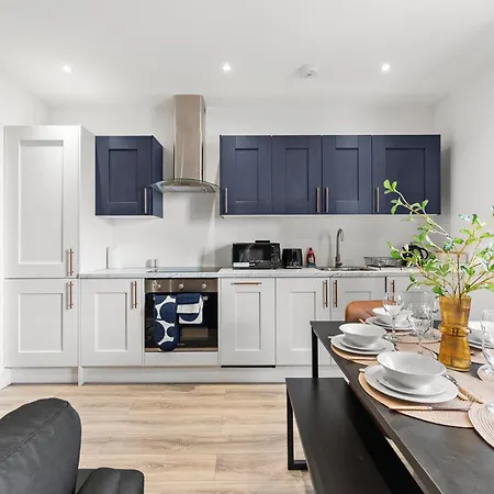 Stylish Two-Bedroom Flat In Norwich Exterior photo