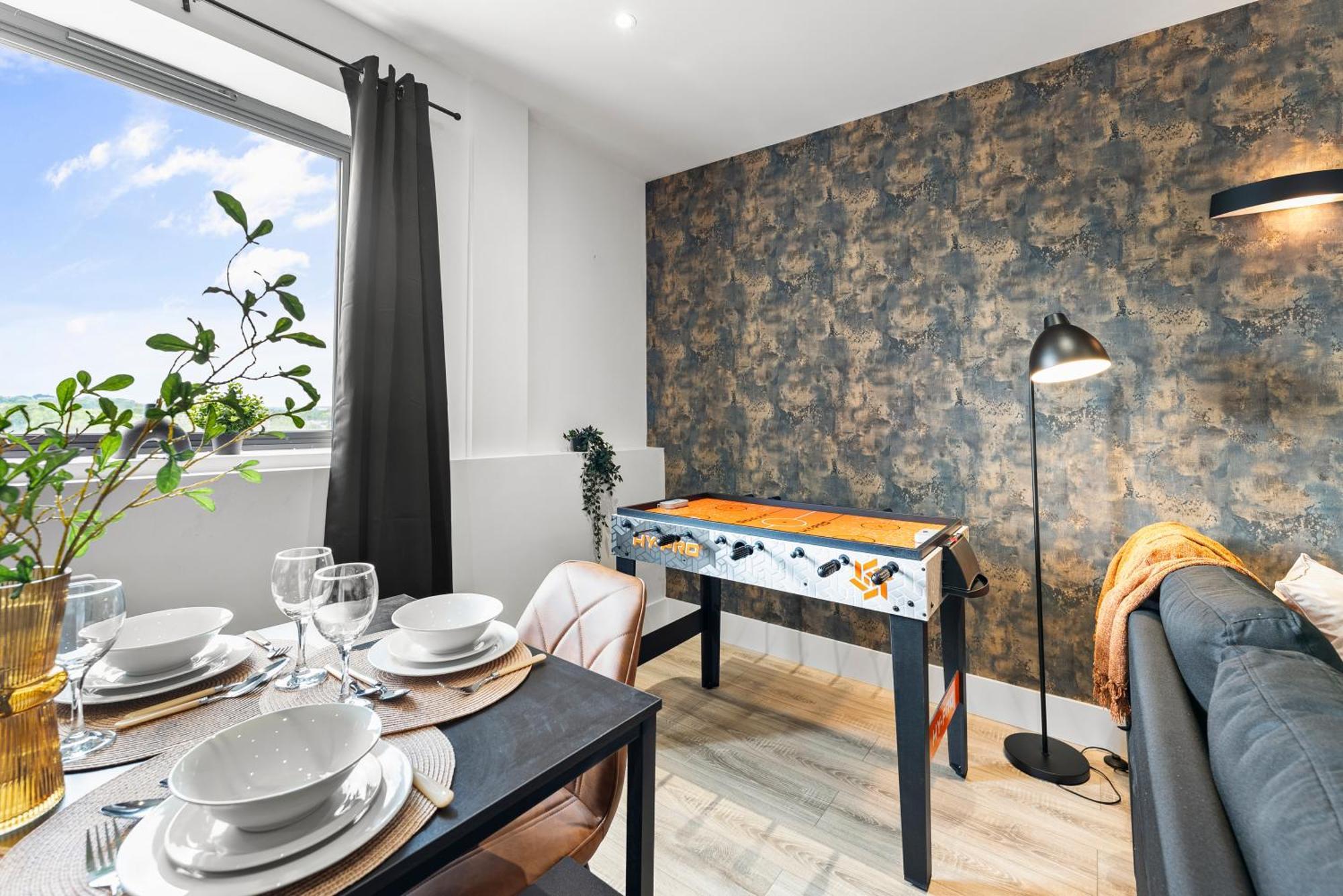 Stylish Two-bedroom Flat In Apartment Norwich